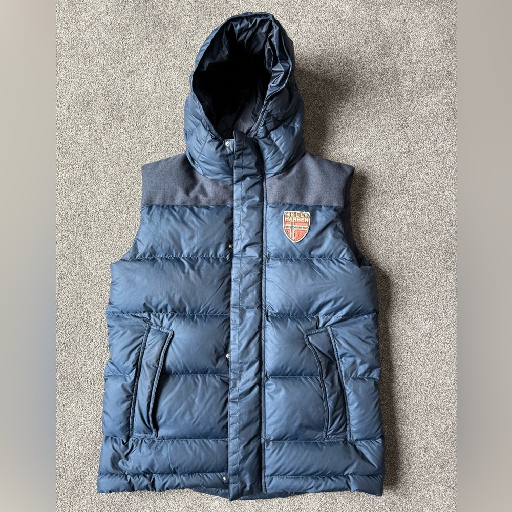 Helly Hansen Dark Blue Insulated Jacket with Logo Patch
